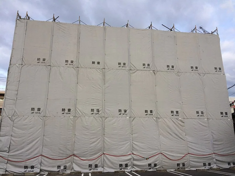 解体養生足場